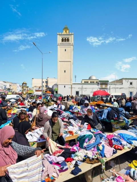 Maison A El Omrane . Tunis Exteriör bild